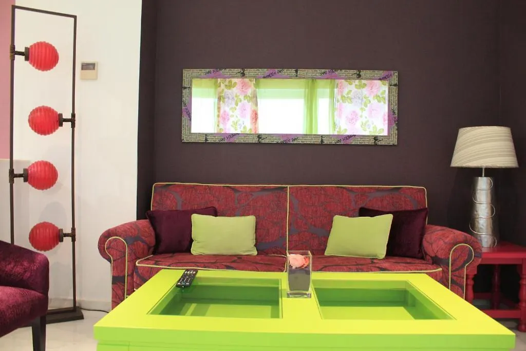 Singular Virgenes Apartment Seville