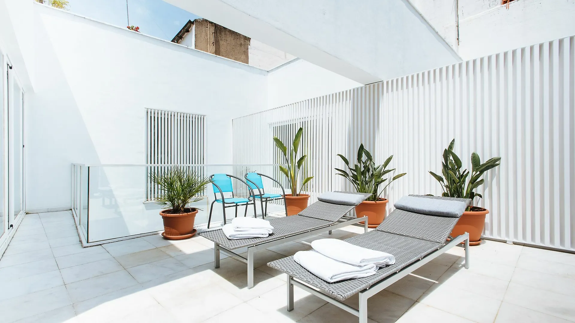Singular Virgenes Apartment Seville