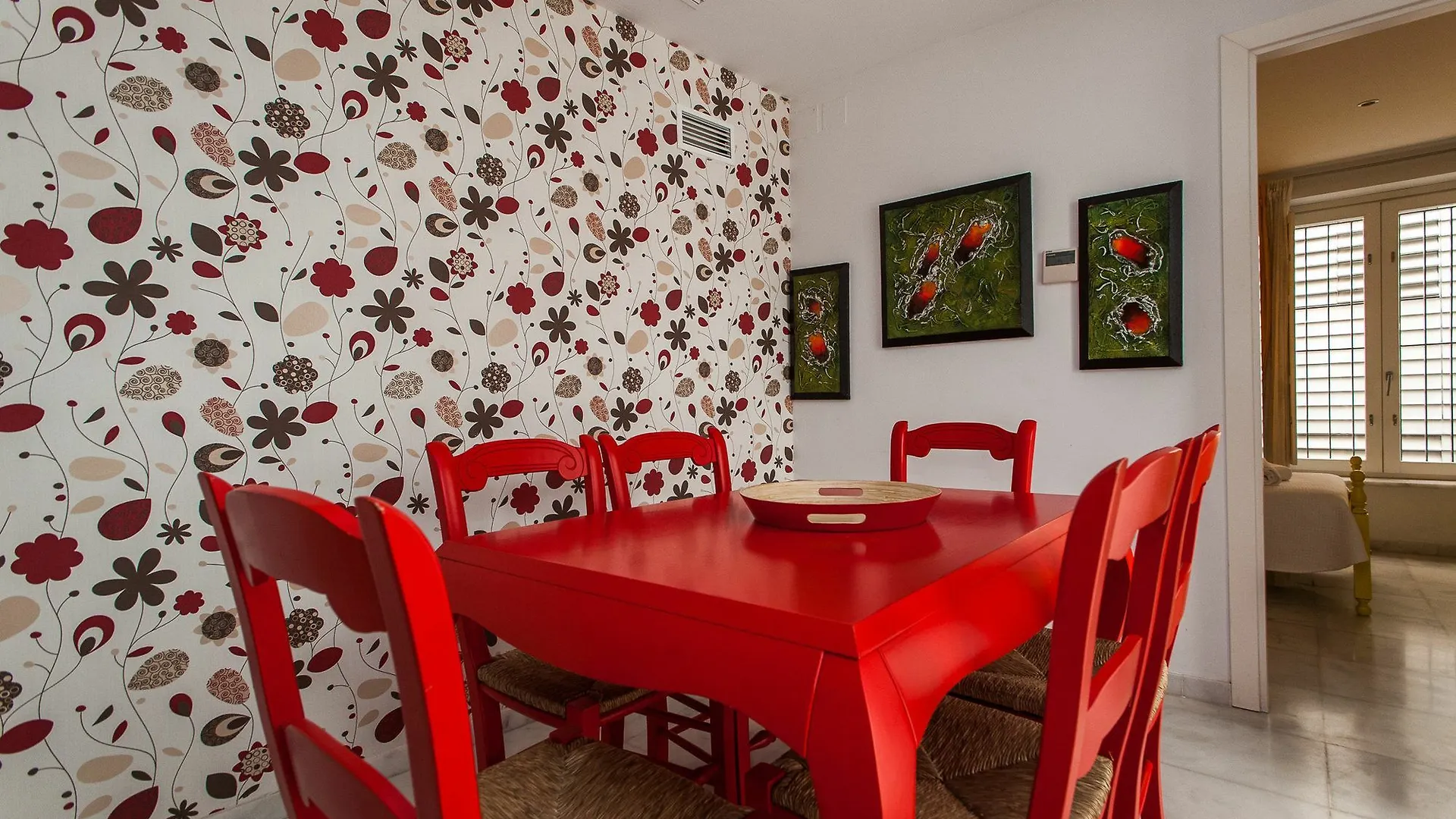 Singular Virgenes Apartment Seville