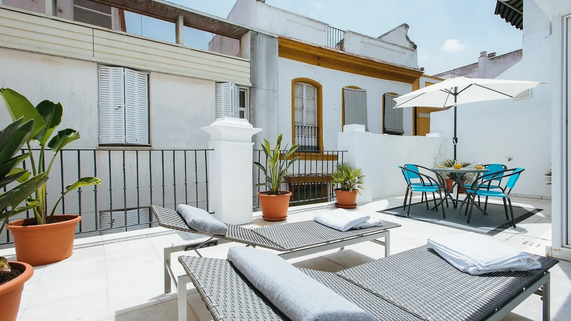 Singular Virgenes Apartment Seville 0*,  Spain